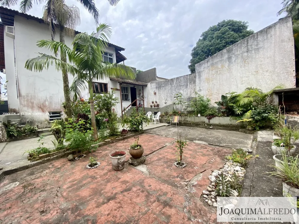 Casa, 5 quartos, 216 m² - Foto 11