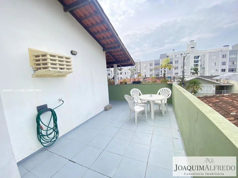 Casa, 5 quartos, 216 m² - Foto 6