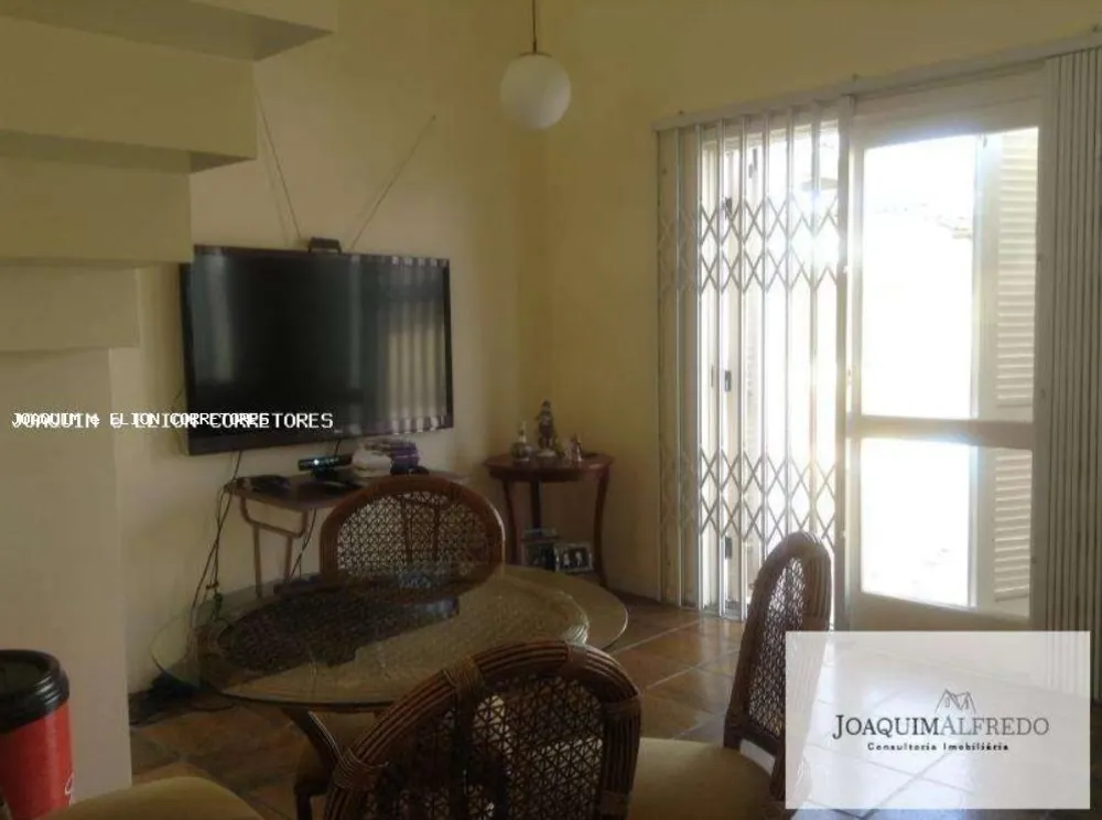 Casa, 4 quartos, 300 m² - Foto 11