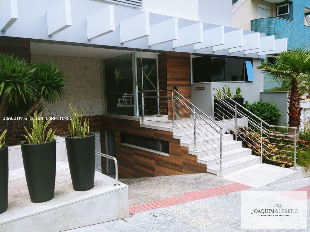 Apartamento à venda com 2 quartos, 61m² - Foto 4
