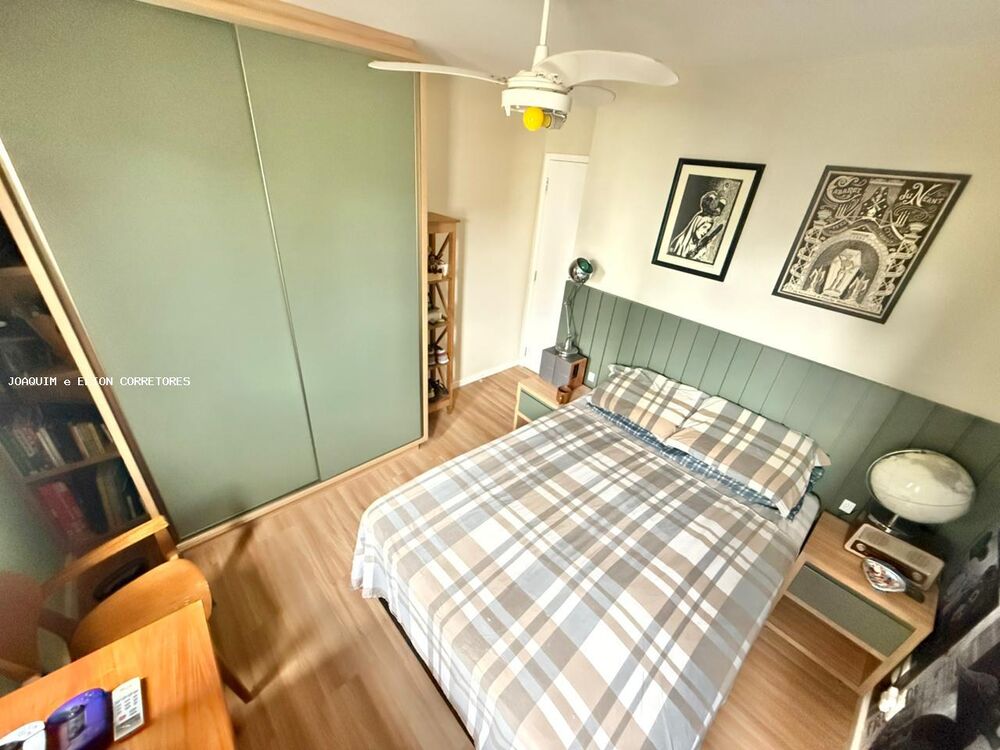 Apartamento à venda com 2 quartos, 61m² - Foto 2