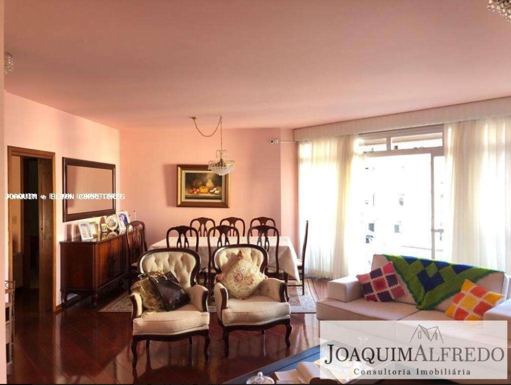 Apartamento à venda com 3 quartos, 150m² - Foto 15