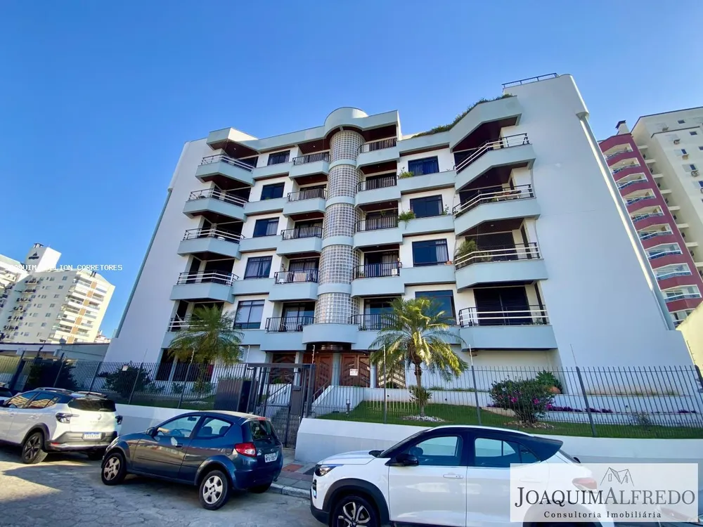 Apartamento, 3 quartos, 155 m² - Foto 1