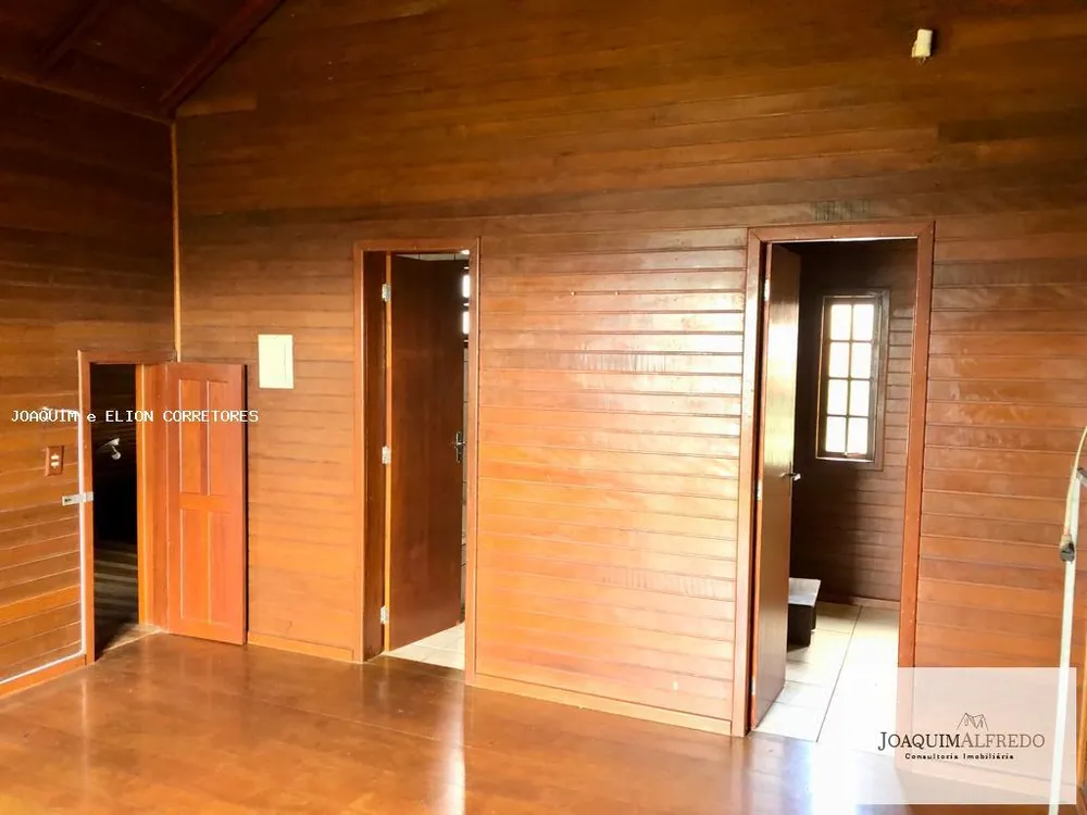 Casa, 3 quartos, 190 m² - Foto 2