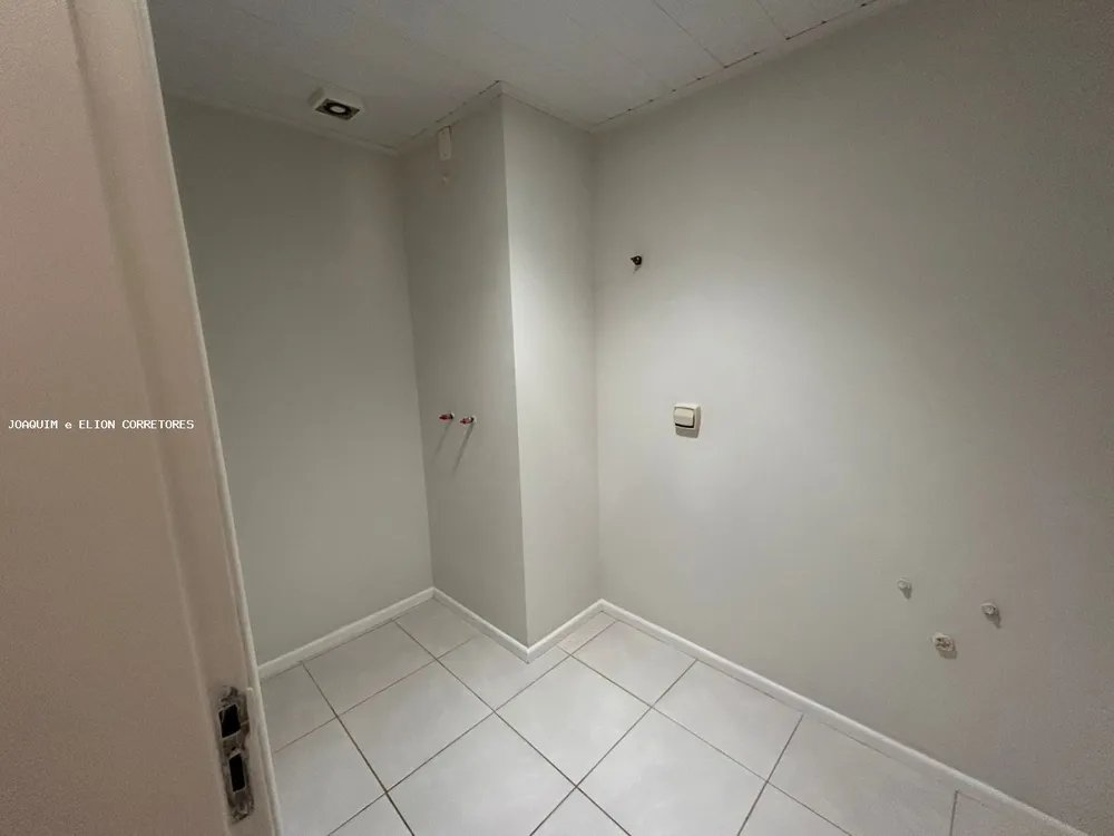 Cobertura, 3 quartos, 263 m² - Foto 11