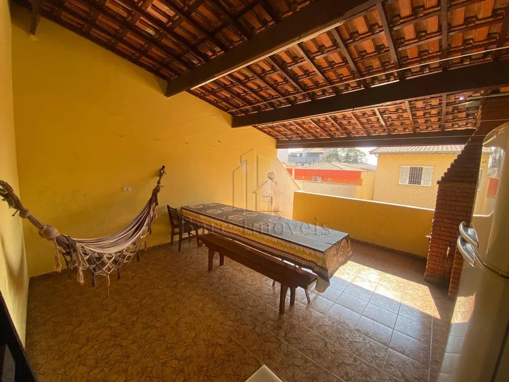 Sobrado, 3 quartos, 200 m² - Foto 2