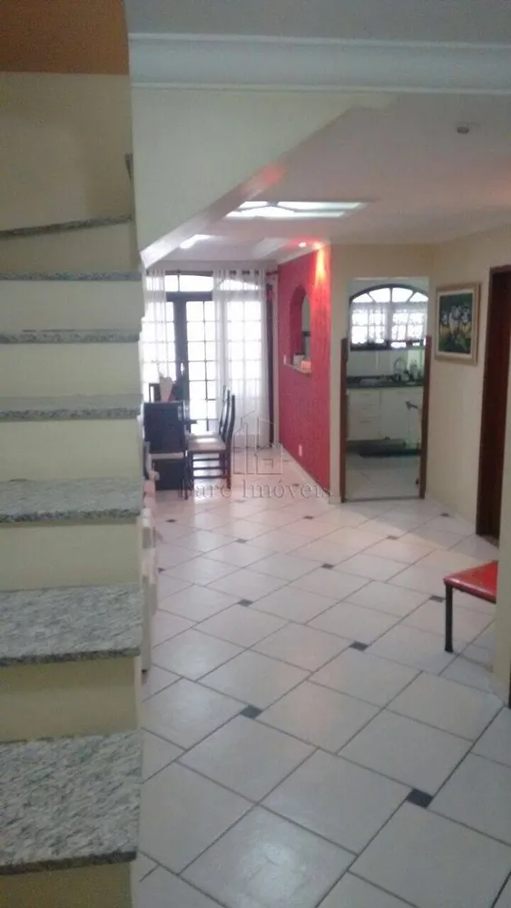 Sobrado, 4 quartos, 225 m² - Foto 6