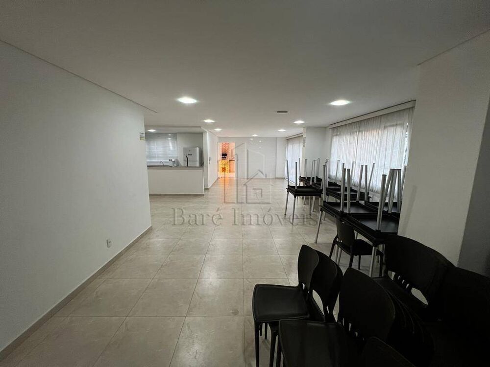 Apartamento à venda com 2 quartos, 54m² - Foto 2