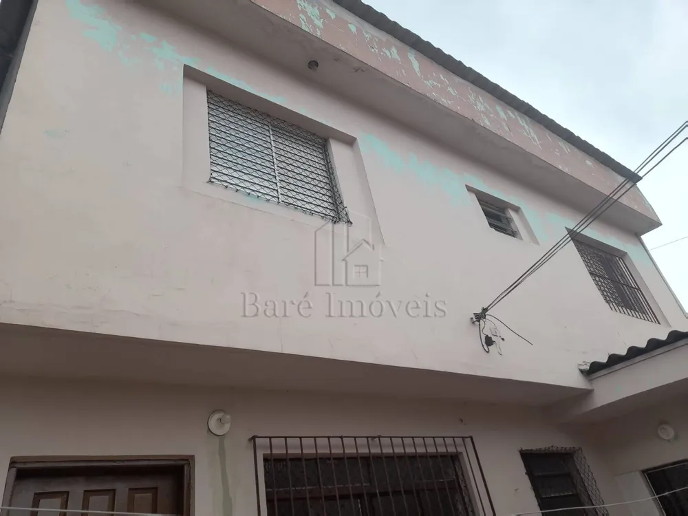 Casa, 2 quartos, 228 m² - Foto 1