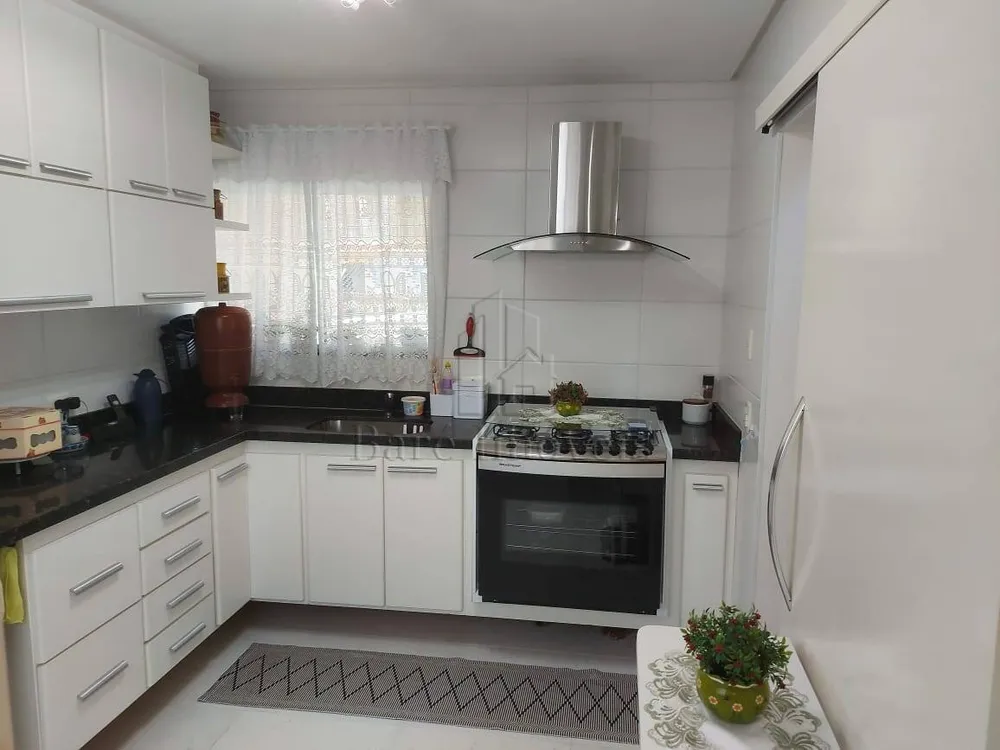 Sobrado, 3 quartos, 182 m² - Foto 4