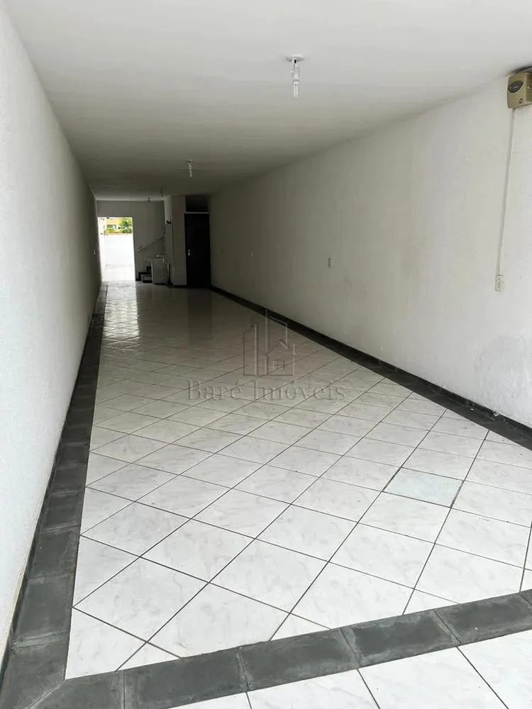 Sobrado, 3 quartos, 182 m² - Foto 4