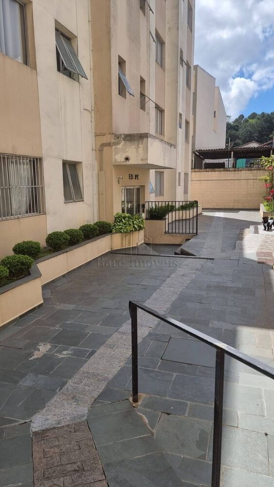 Apartamento à venda com 2 quartos, 71m² - Foto 1