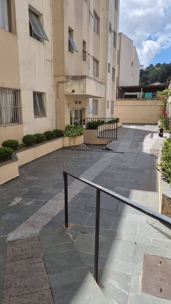 Apartamento à venda com 2 quartos, 71m² - Foto 2