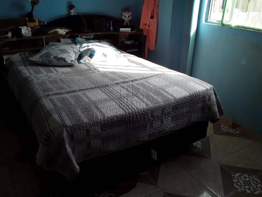 Casa, 5 quartos, 131 m² - Foto 4