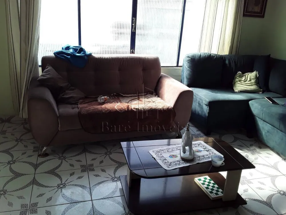 Casa, 5 quartos, 131 m² - Foto 3