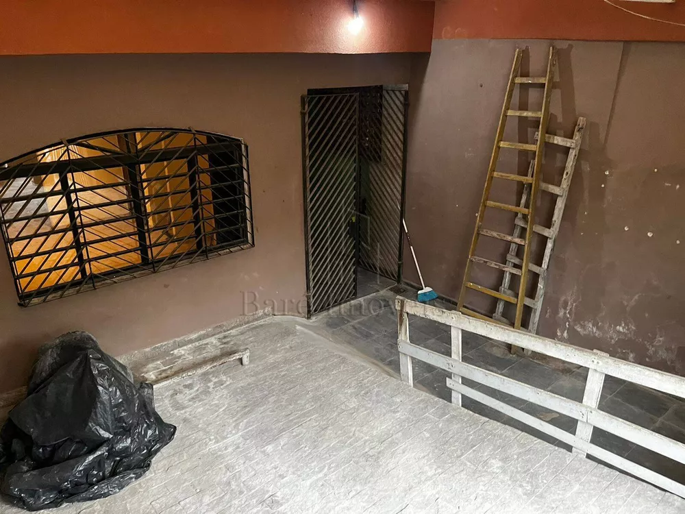 Casa à venda com 4 quartos, 250m² - Foto 8