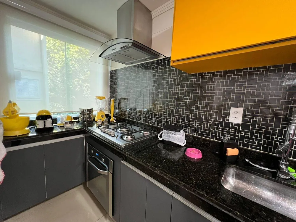 Apartamento, 3 quartos, 200 m² - Foto 2