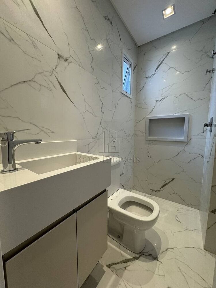 Apartamento à venda com 3 quartos, 111m² - Foto 13