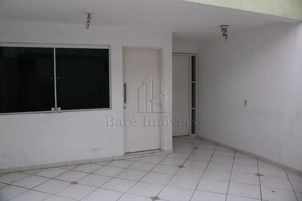 Sobrado à venda com 4 quartos, 125m² - Foto 3