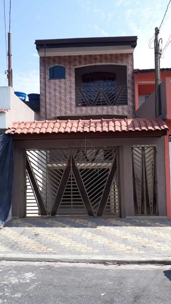 Sobrado, 3 quartos, 220 m² - Foto 2
