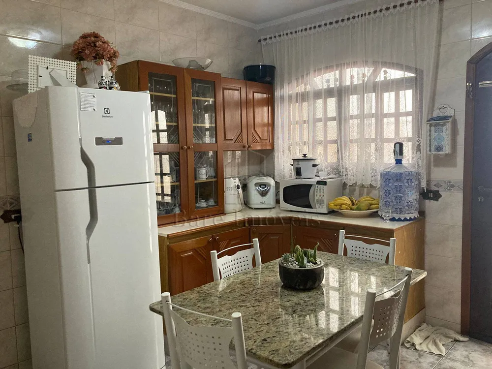 Casa, 2 quartos, 185 m² - Foto 2