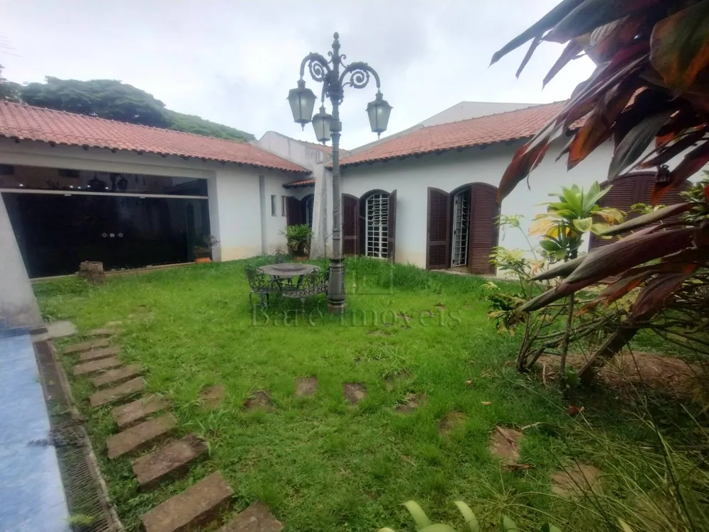 Casa, 4 quartos, 336 m² - Foto 1
