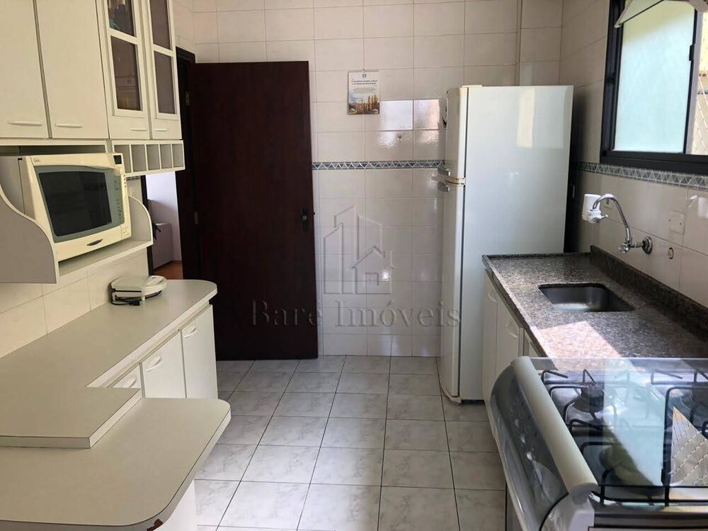 Apartamento à venda com 2 quartos, 70m² - Foto 5