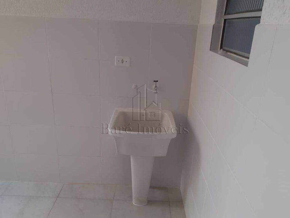 Apartamento para alugar com 2 quartos, 70m² - Foto 3