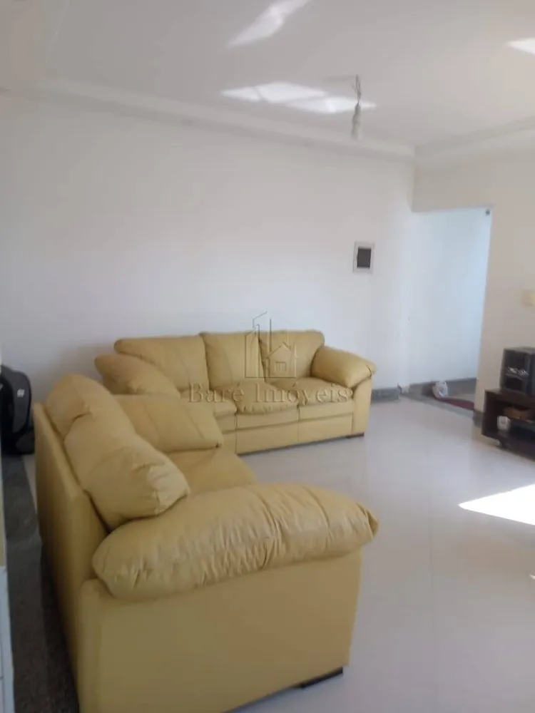 Sobrado, 3 quartos, 228 m² - Foto 3