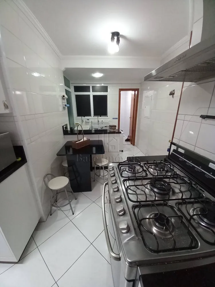 Apartamento, 3 quartos, 121 m² - Foto 2