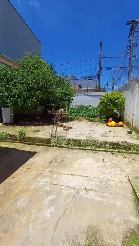 Casa, 1 quarto, 240 m² - Foto 2