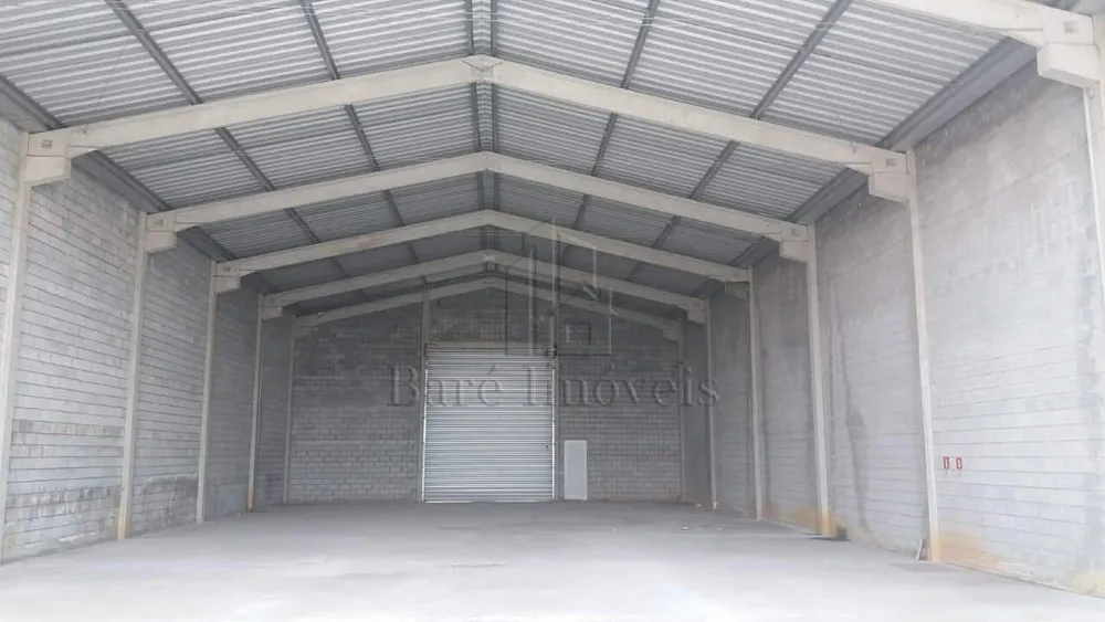 Depósito-Galpão, 695 m² - Foto 1
