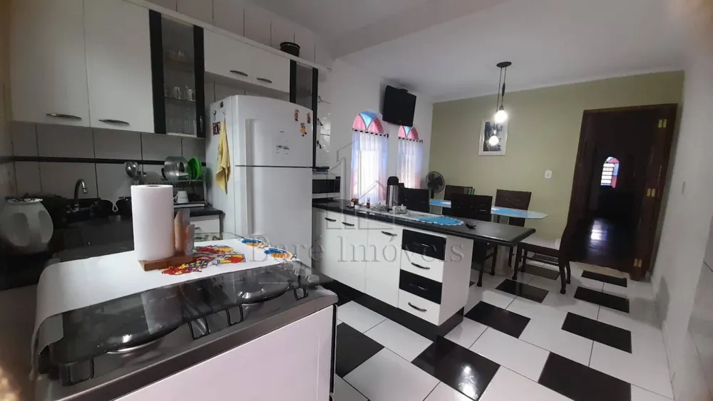 Sobrado, 3 quartos, 244 m² - Foto 14