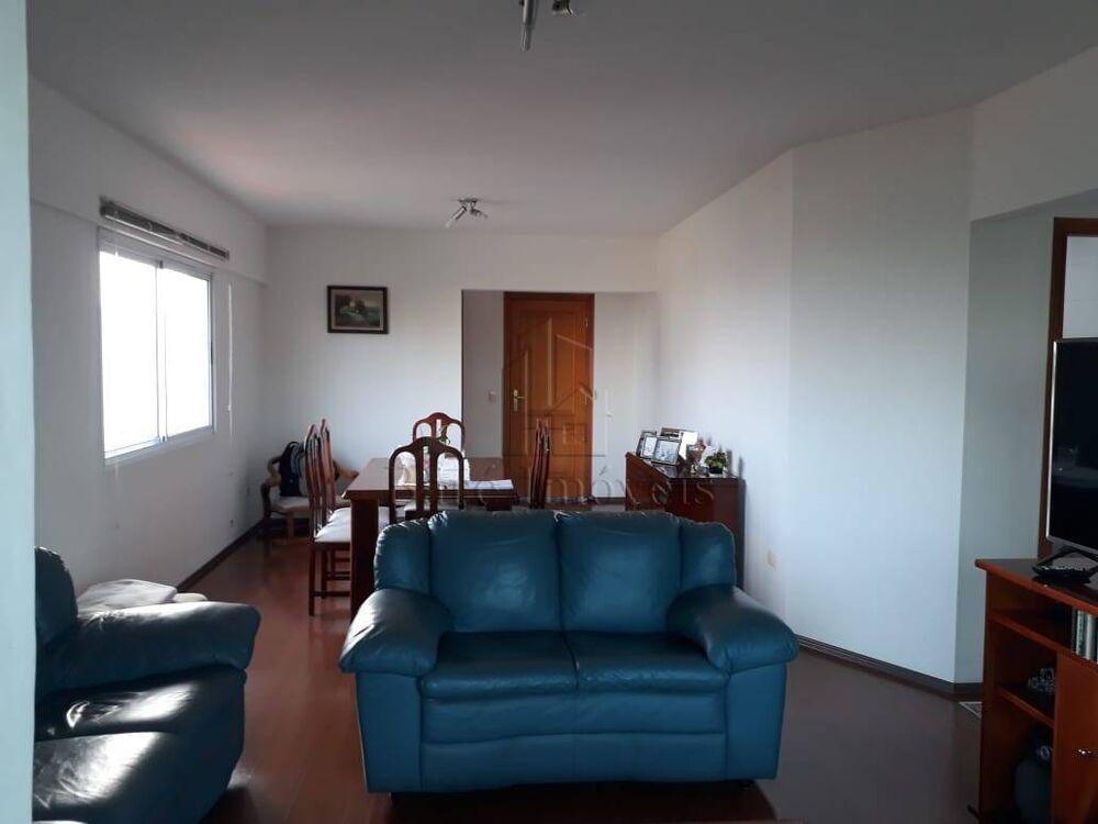 Apartamento à venda com 3 quartos, 125m² - Foto 1