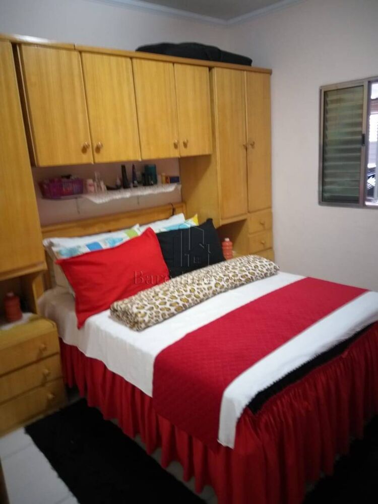 Casa à venda com 2 quartos, 110m² - Foto 3