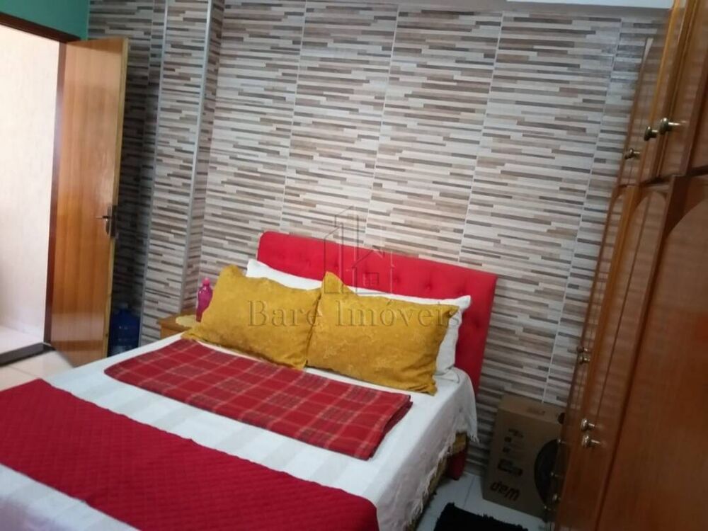 Casa à venda com 2 quartos, 110m² - Foto 7