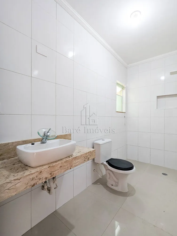 Sobrado, 3 quartos, 279 m² - Foto 1