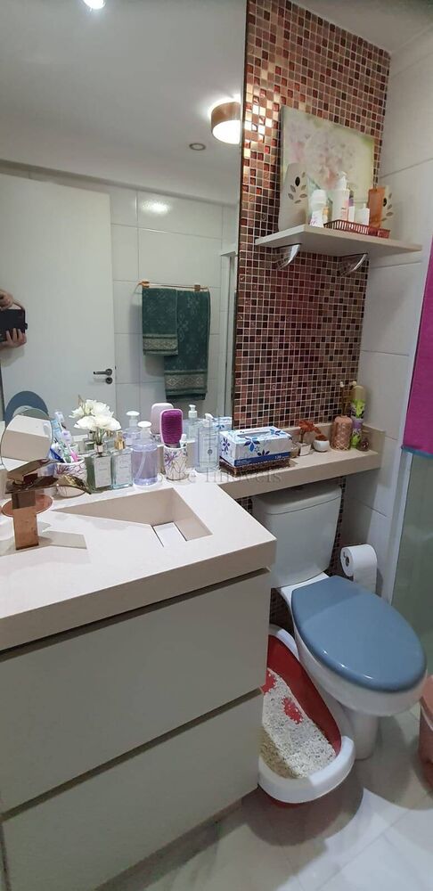 Apartamento à venda com 3 quartos, 72m² - Foto 2
