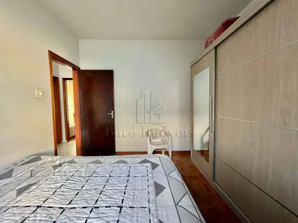 Casa, 4 quartos, 280 m² - Foto 1