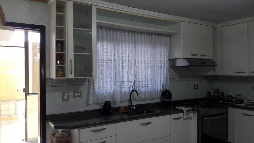 Sobrado, 3 quartos, 280 m² - Foto 1