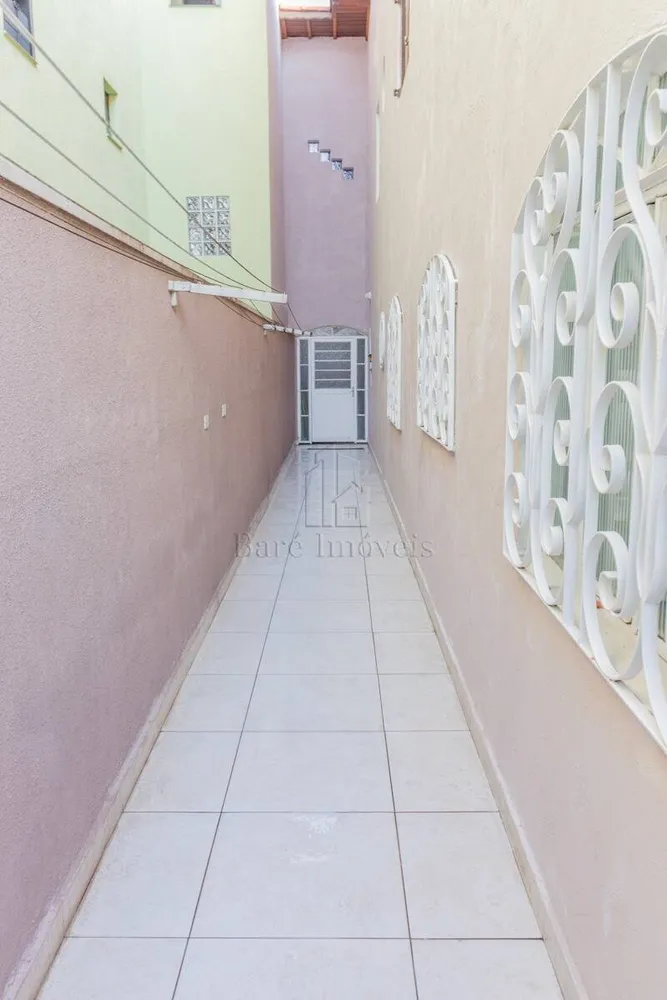 Sobrado, 3 quartos, 228 m² - Foto 2