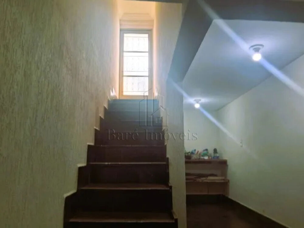 Sobrado à venda com 3 quartos, 235m² - Foto 4