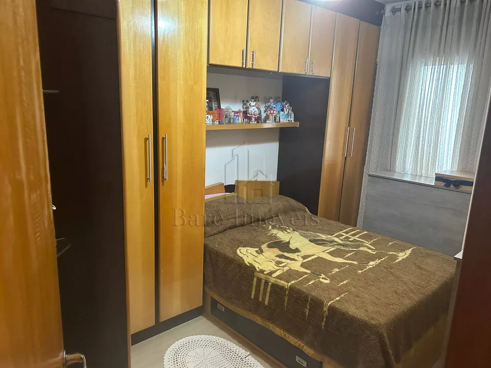 Apartamento à venda com 2 quartos, 67m² - Foto 2