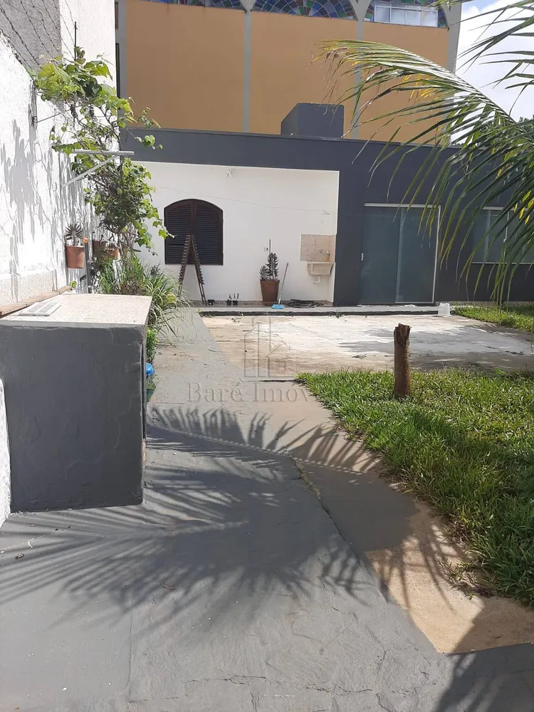 Casa, 3 quartos, 236 m² - Foto 3