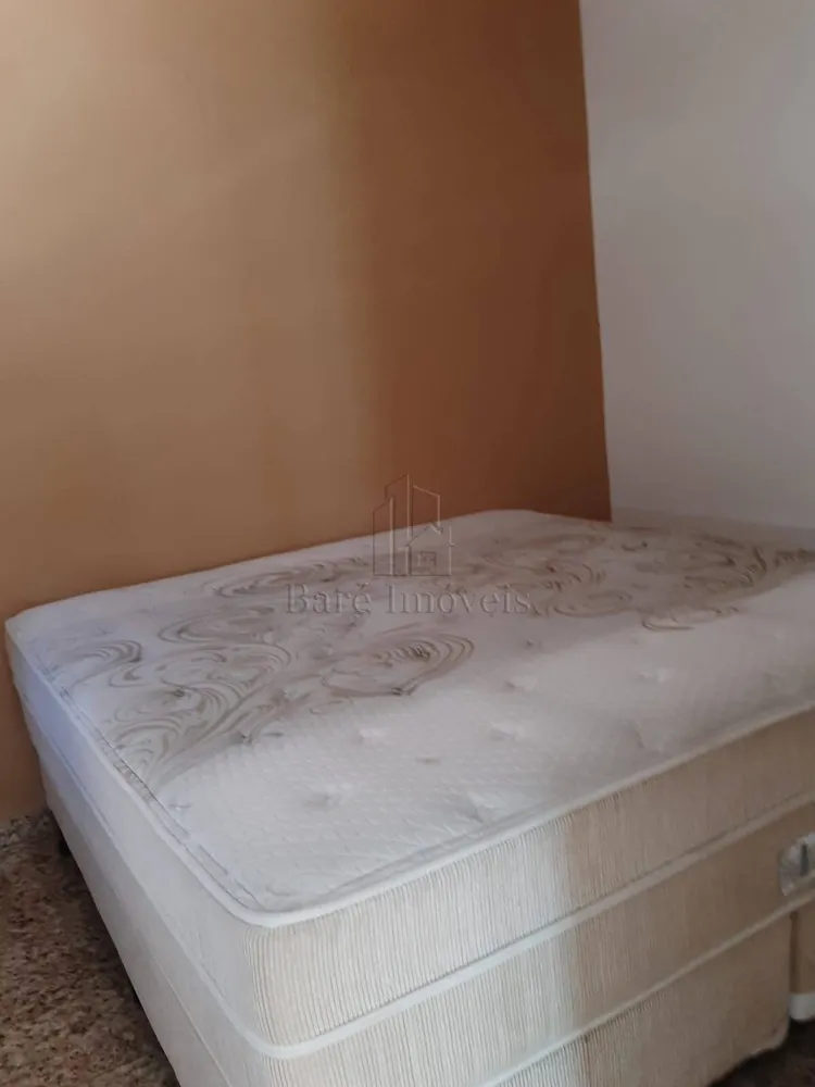 Casa, 3 quartos, 236 m² - Foto 1