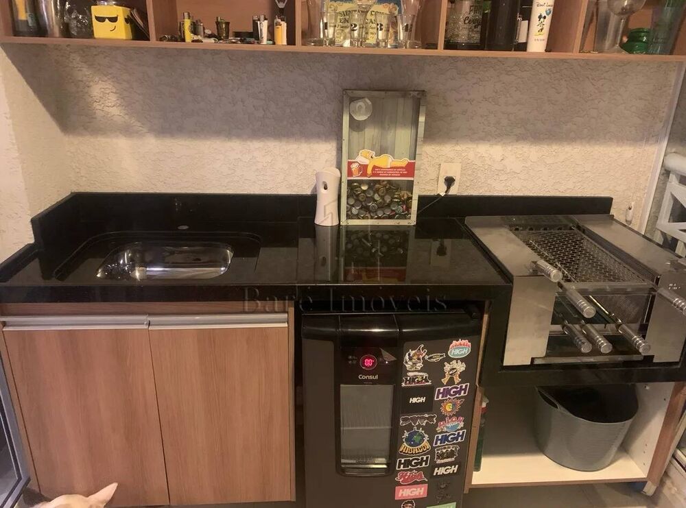 Apartamento à venda com 2 quartos, 64m² - Foto 4