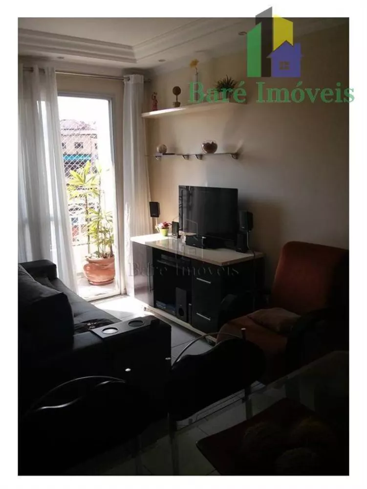 Apartamento à venda com 2 quartos, 60m² - Foto 3