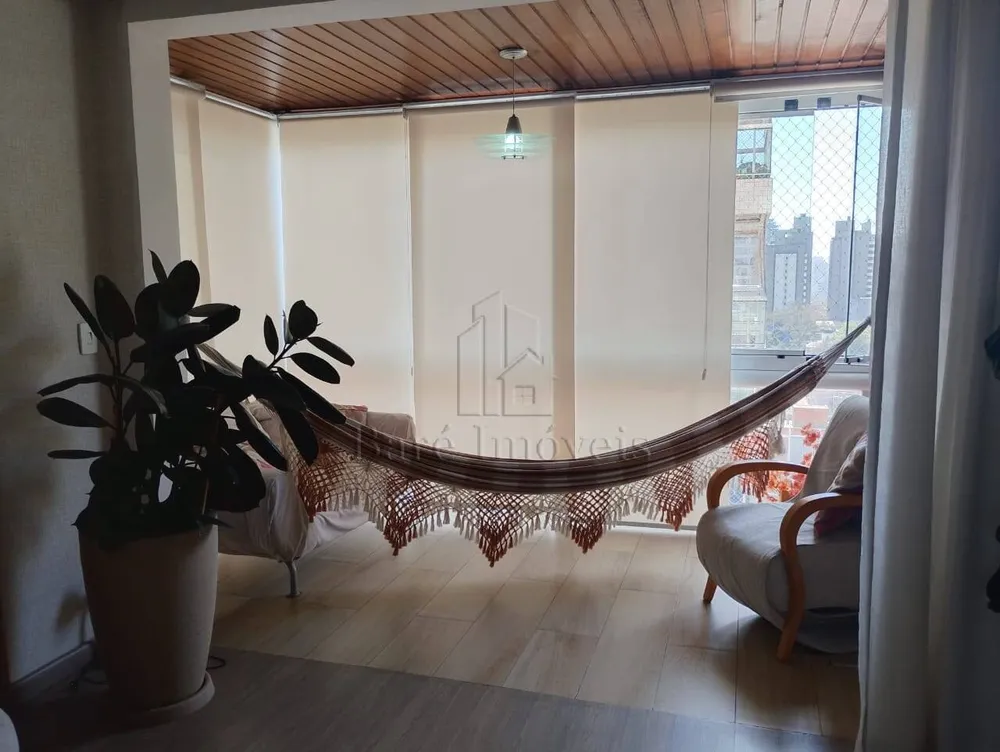 Apartamento, 3 quartos, 138 m² - Foto 2