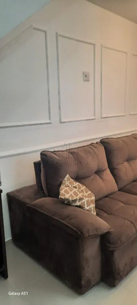 Apartamento à venda com 2 quartos, 84m² - Foto 2