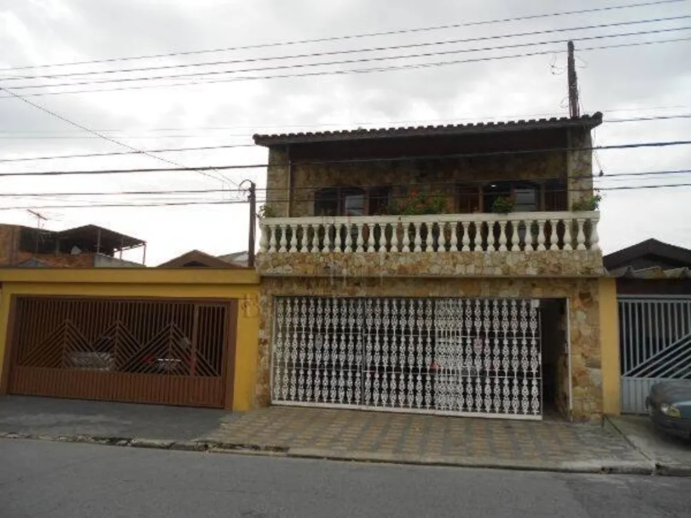 Casa, 3 quartos, 220 m² - Foto 3